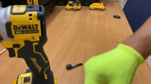 DeWALT DCF850 для азиатского рынка как сделать чтобы патрон