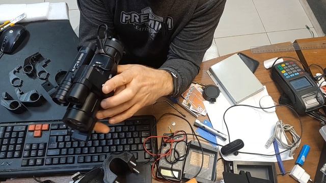кронштейн на цифровой прицел NV700 для дальномера. смотреть онлайн