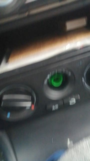 Skoda Tur заміна лампочки підсвіти пічки