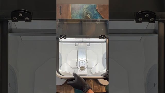 Представляем бокс с встроенным пылесосом для зуботех? смотреть онлайн