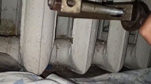 Как разобрать легко и быстро старую чугунную батарею!?