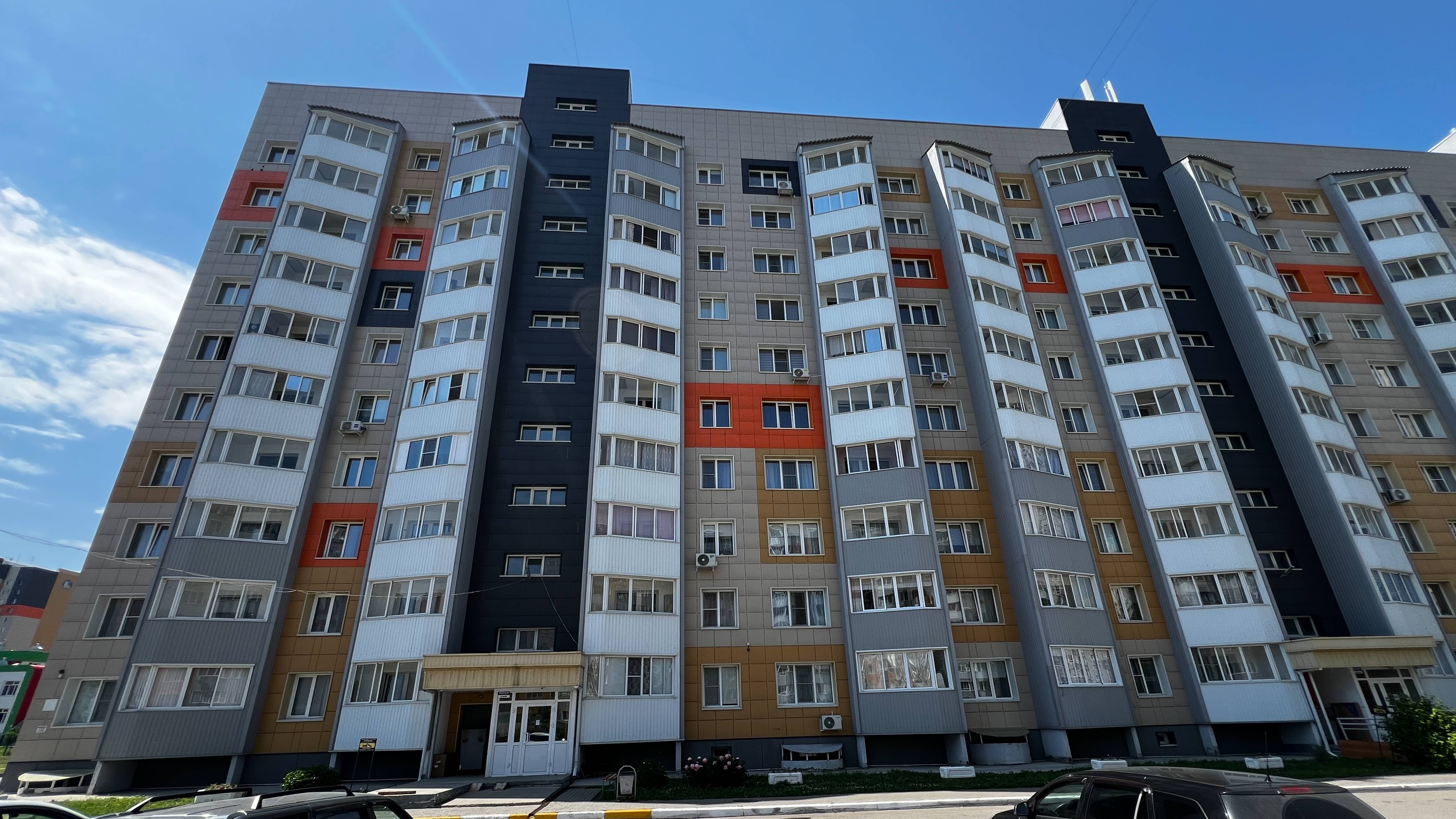 Продам квартиру 1-ком 34.8m2 Барнаул, ул. Взлетная 87. 4.4 млн торг смотреть онлайн