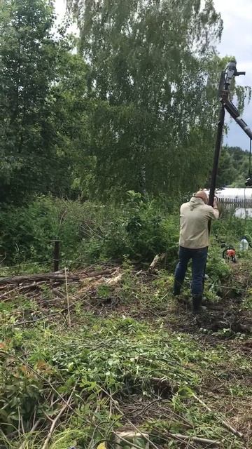 Бурение свай без Техники, вручную, в труднодоступном м смотреть онлайн