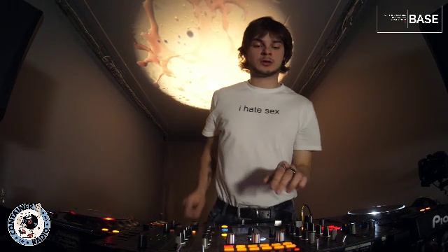 CONTAINER RADIO Live Stream - NeoVision: BLVCK CVRNVGE, FATAL-M, MVRIV, DEEJAYNOSEX (2025-06-05)