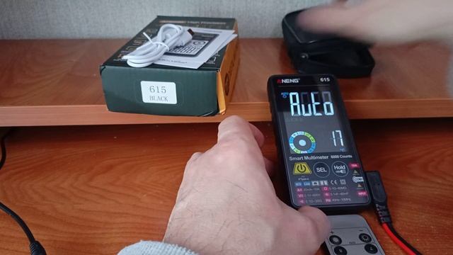 ANENG 615 - сенсорний мультиметр у форматі смартфону