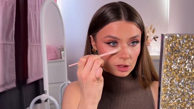 Весенний макияж в розовых оттенках к празднику или на смотреть онлайн
