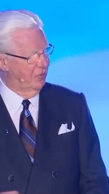 Есть только 3 стратегии заработка #деньги #заработок #у смотреть онлайн