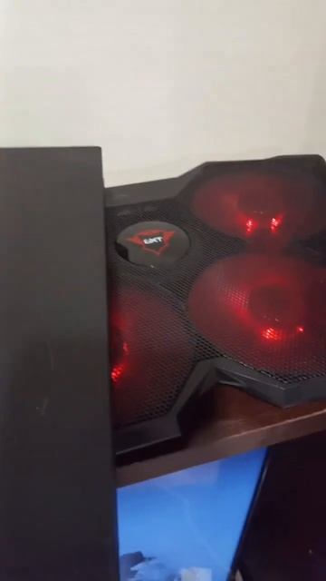 Охлаждения для PlayStation 4, Xbox #shorts #short # Леха Хомяков смотреть онлайн