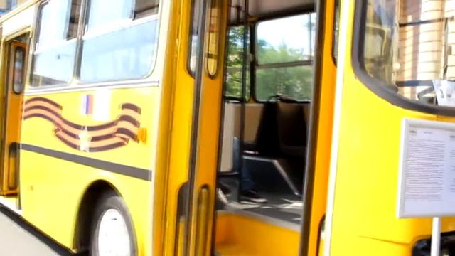 II петербургский парад ретро-транспорта смотреть онлайн