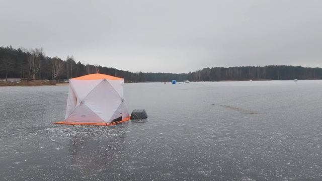 Зимняя рыбалка в палатке смотреть онлайн
