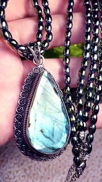 МЯТНЫЙ ЛАБРАДОР 🩵 ГЕМАТИТ И ВИСМУТ 👑ЭТНО СТИЛЬ 🦚 СК смотреть онлайн