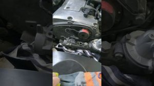 Mercedes мотор 111, замена клапана обратного давления топли