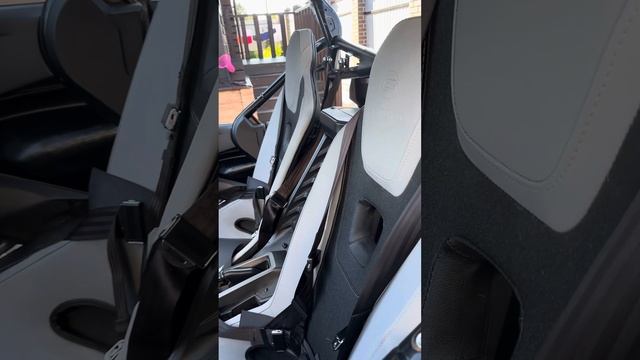 Багги CFMOTO ZFORCE 1000 EPS смотреть онлайн