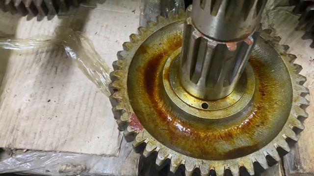 Вторічний вал КПП МТЗ (Оригінал)