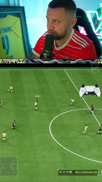 УЧИМСЯ КОНТРАТАКЕ с L2+ТРЕУГОЛЬНИК #fifa25#eafc25 #футбол#гайдыfc25#обучениеfc25#финтыфифа25#fifa25 смотреть онлайн