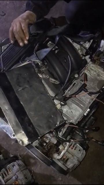 заводим бензиновый двигатель на земле смотреть онлайн