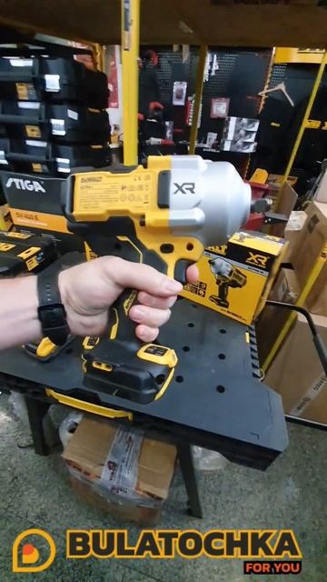 ГАЙКОВЕРТИ #DEWALT в #мійінструмент, #гайковерт #DCF961, #DCF900, смотреть онлайн