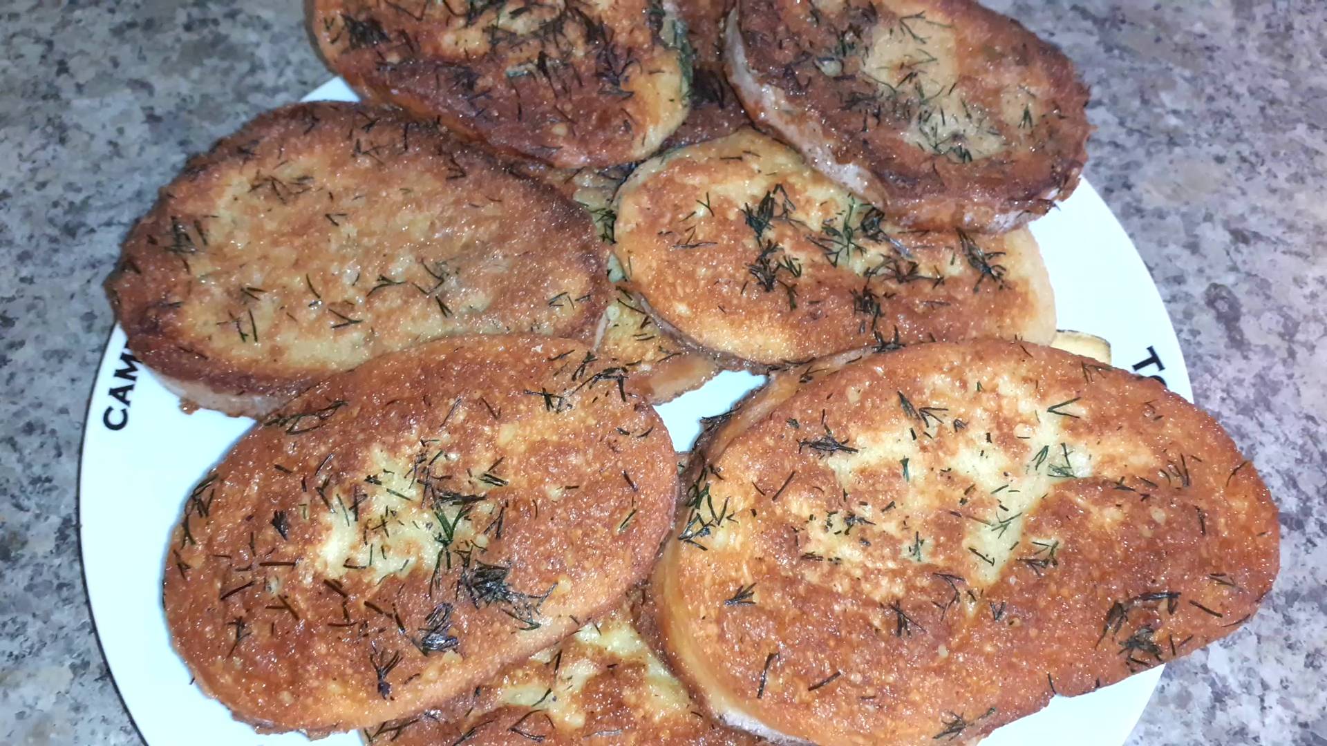 Батончики в кляре | Рецепт вкусного завтрака | Что приготовить на завтрак? смотреть онлайн