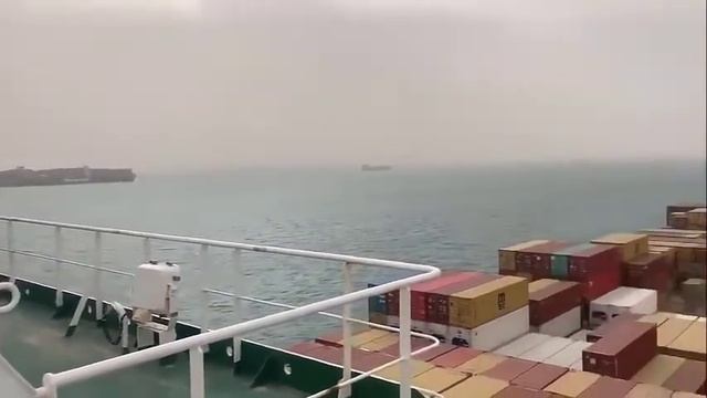 Почти 200 судов скопились в Суэцком канале|последние но смотреть онлайн