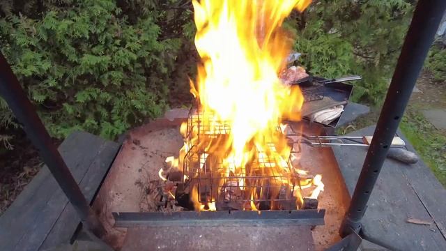 ПЕРВЫЙ ПОКОС ТРАВЫ 2025, доочистка бассейна и майские де