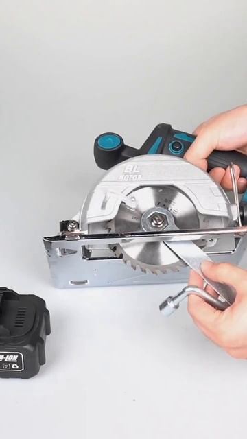 Циркулярка беспроводная.#shorts смотреть онлайн