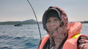 Наша первая рыбалка на симу , НА ТРОЛЛИНГ.