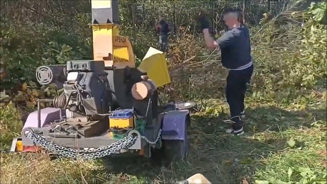 Измельчитель дерева, веток, горбыля ЩДС-8. Веткоизмель? смотреть онлайн