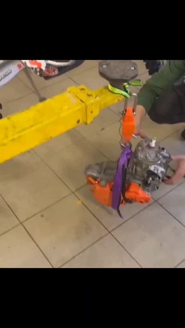 СКОЛЬКО ВЕСИТ КИТАЙСКИЙ МОТОР КТМ #проэндуро#kamax#ktm#gr8#he смотреть онлайн
