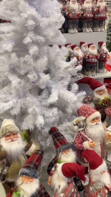 В OBI уже Новый год 😀 смотреть онлайн