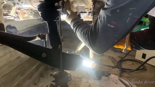 Полуавтомат Динамика 1600. Замена креплений сайлентбло? смотреть онлайн