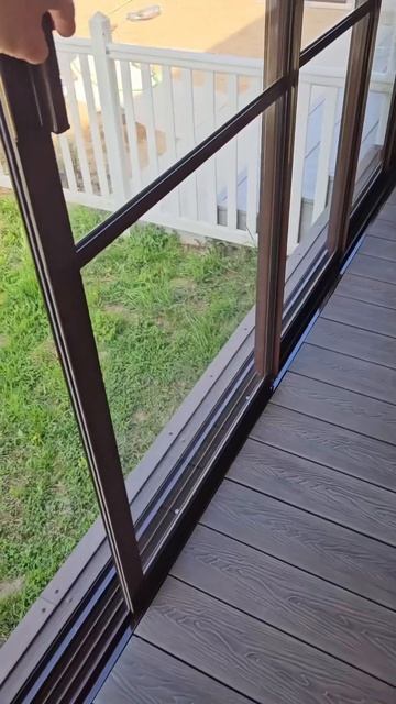 #веранда к таунхаусу с раздвижным панорамным остеклен