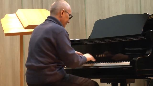 Евгений Чихачёв - Три юношеских миниатюры для фортепиано (исп. автор)