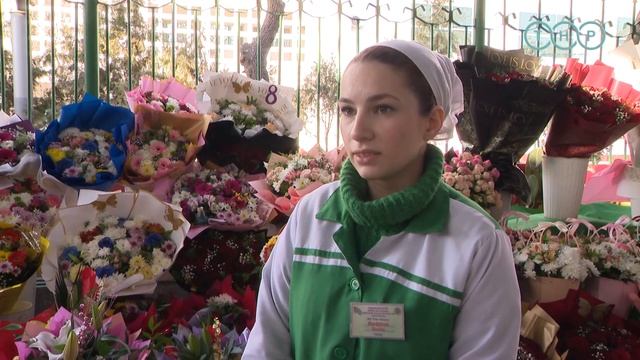 В канун 8 марта базары Туркменистана превращаются в цв смотреть онлайн
