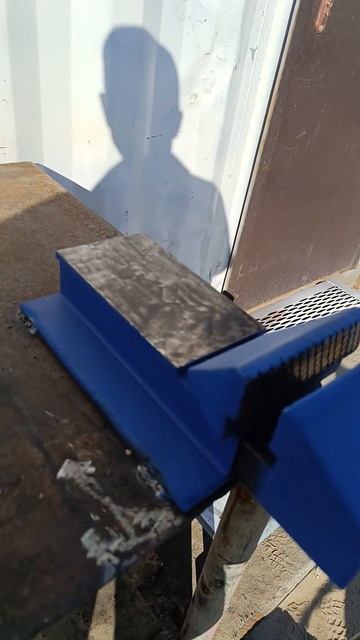 тиски слесарные своими руками. #сделайсам #самоделки #? смотреть онлайн