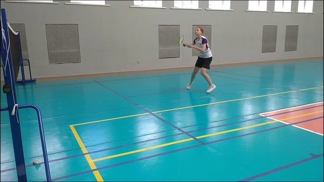 Плоский удар бэкхендом по прямой. Техника