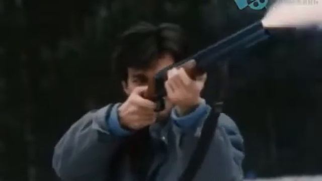 Ловкач и Хиппоза (1990) - car chase scene