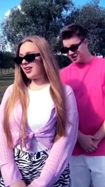 В голове её шум бум бум бум#вголовееёшумбумбум смотреть онлайн