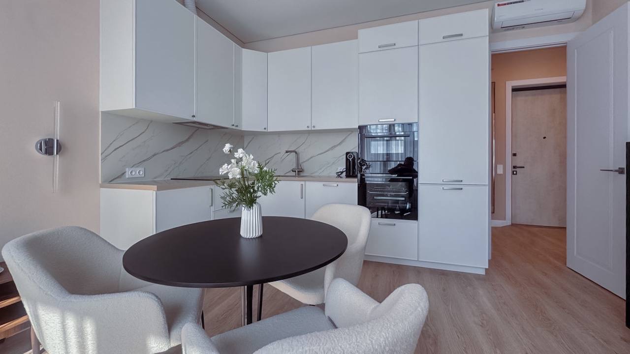 ПРОДАЕТСЯ ДВУХКОМНАТНАЯ КВАРТИРА в ЖК 