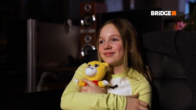 SMiSH Ft. MALLY - Люблю - репортаж телеканала BRIDGE