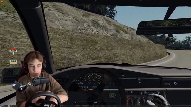 ЖЁСТКИЙ ДРИФТ В ASSETTO CORSA НА MERCEDES E190 смотреть онлайн