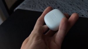 Обзор на одни из лучших вкладышей до 100 долларов -  JBL Wave