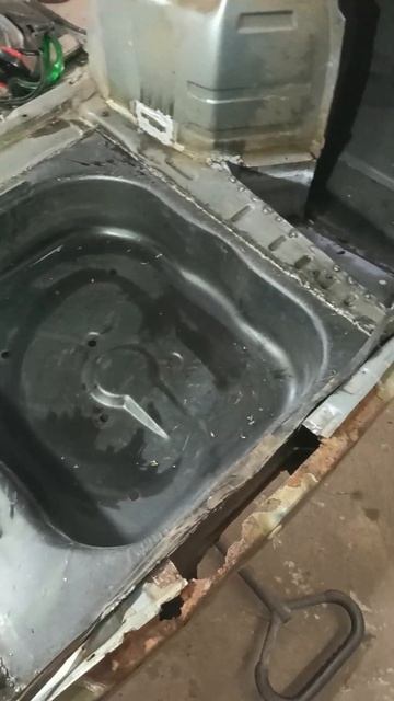 НАКОНЕЦ-ТО Я ЕЁ СВАРИЛ!!! СВАРКА ВАЗ 2111 #shorts #shortvideo #music #au смотреть онлайн