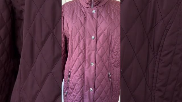 ПРОДАНОНемецкая стеганая куртка с утеплением 54-56