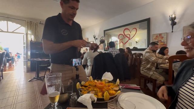 ПАЭЛЬЯ БЕЗ ПРАВИЛ. ПОЧЕМУ ИСПАНЦЫ ПОЙМУТ, ЧТО ТЫ ТУРИС? смотреть онлайн