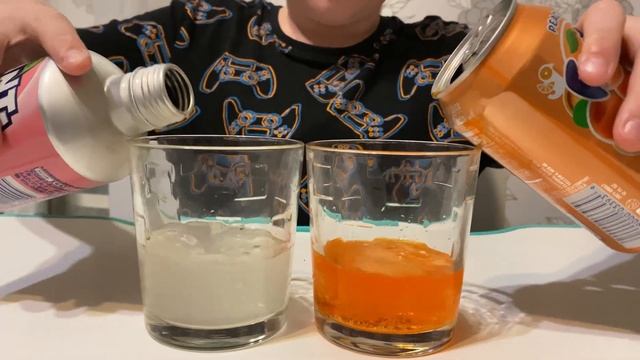 НЕОЖИДАННОЕ сравнение - Fanta Персик против Fanta Белый Пер