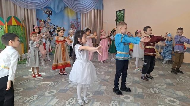 Русский народный хоровод для детей