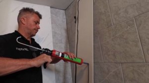 Установка виниловых ПВХ панелей на стену в ванной, монтаж своими руками на клей, инструкция