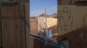 забор из профтрубы 50*50*2  #строительсводома #welding #забор