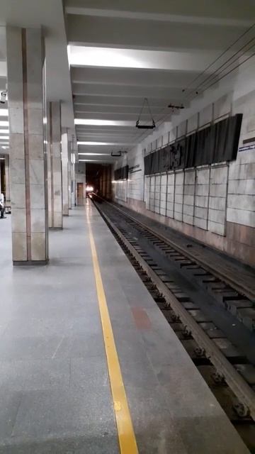 Когда ждёшь #метро а приезжает #скоростной #трамвай #во смотреть онлайн