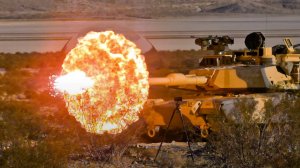 Сможет ли танк уничтожить бриллиант? (Can you Break a Diamond with a Tank?) WhistlinDiesel